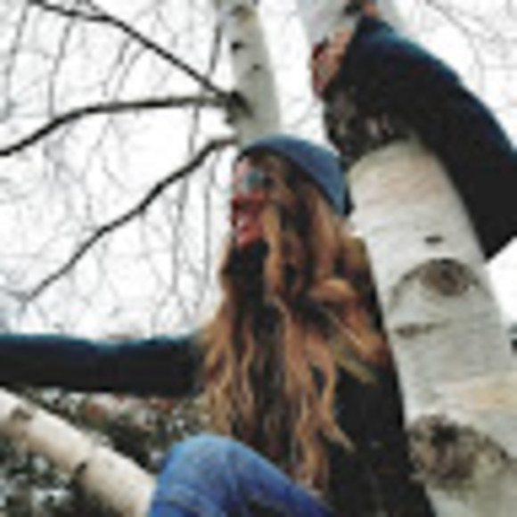 Meet your Posher, Kasey - Picture 1 of 1